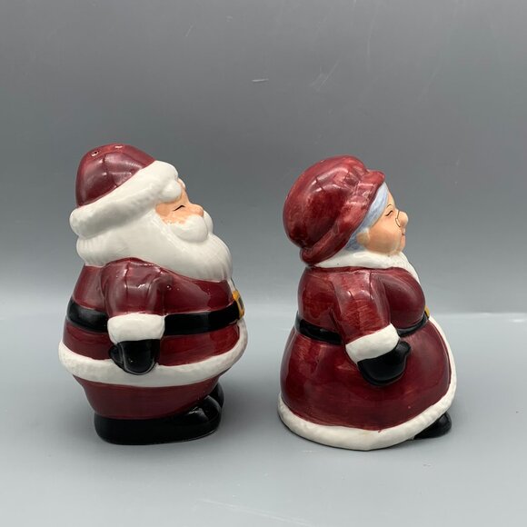 2001 Publix Encore Edition Christmas Santa & Mrs Claus Salt/Pepper Shaker Set - Picture 4 of 7